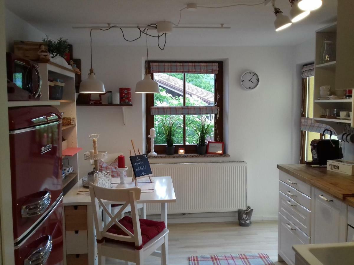 Ferienwohnung Wiesmuehlstrasse Henndorf am Wallersee Exteriör bild